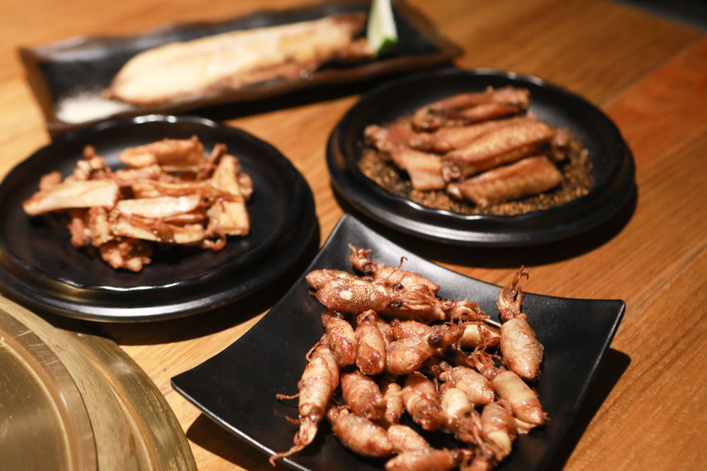 竹北美食|米燒肉炭火小酒館竹北店。新鮮平價燒肉店、單點燒肉、專業烤、必吃燒烤、新竹竹北寵物友善餐廳、小包廂、 - 第20張圖 竹北美食|米燒肉炭火小酒館竹北店。新鮮平價燒肉店、單點燒肉、專業烤、必吃燒烤、新竹竹北寵物友善餐廳、小包廂、