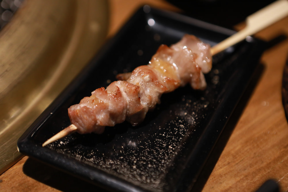 竹北美食|米燒肉炭火小酒館竹北店。新鮮平價燒肉店、單點燒肉、專業烤、必吃燒烤、新竹竹北寵物友善餐廳、小包廂、 - 第29張圖 竹北美食|米燒肉炭火小酒館竹北店。新鮮平價燒肉店、單點燒肉、專業烤、必吃燒烤、新竹竹北寵物友善餐廳、小包廂、