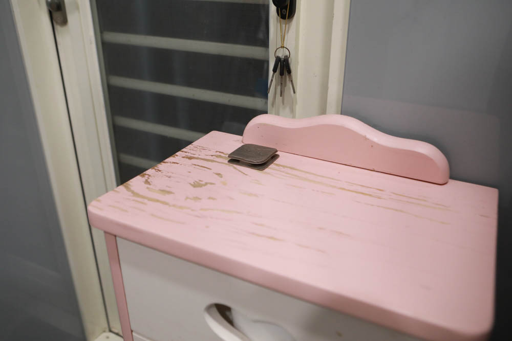 Combat 威滅滅蟑隊 居家除蟲No.1品牌。連鎖消滅6種蟑螂。消滅恐怖小強、保持居家環境乾淨、養寵物家庭也可以安心使用！