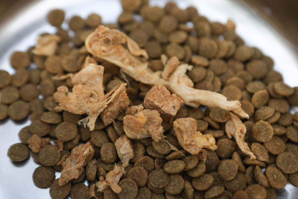 Pure Life 純境澳洲無穀凍乾狗糧系列。澳洲新鮮食材製造、100%鮮肉凍乾、單一肉類優質蛋白質袋鼠肉、無穀飼料乾糧＋原肉凍乾生食