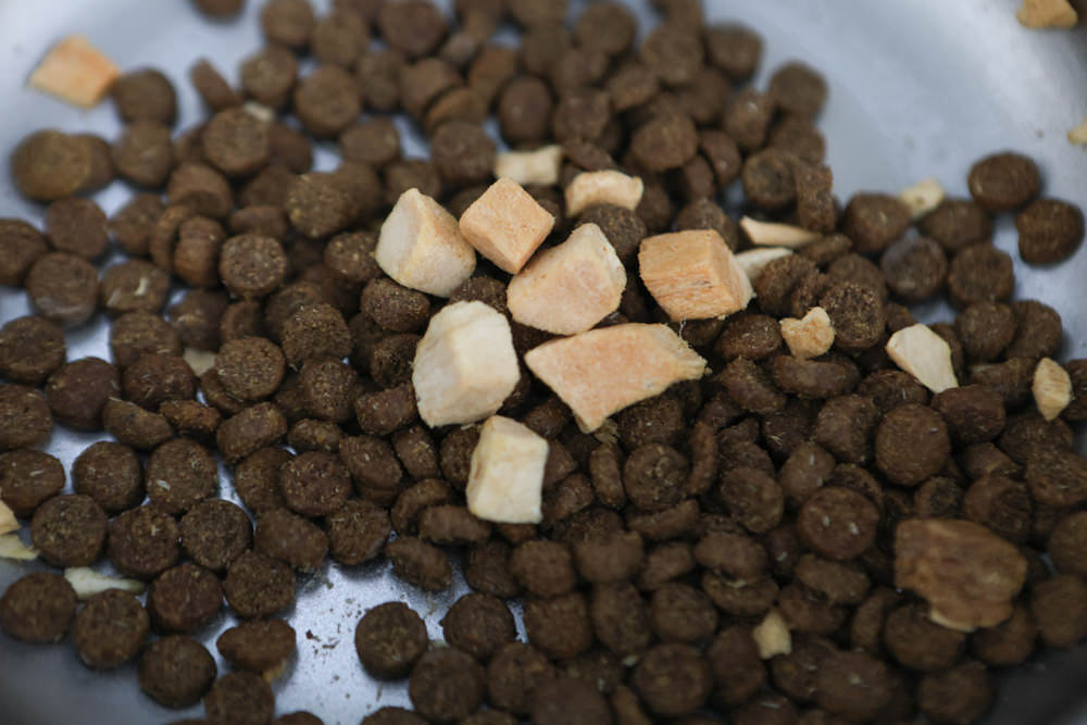 Pure Life 純境澳洲無穀凍乾狗糧系列。澳洲新鮮食材製造、100%鮮肉凍乾、單一肉類優質蛋白質袋鼠肉、無穀飼料乾糧＋原肉凍乾生食