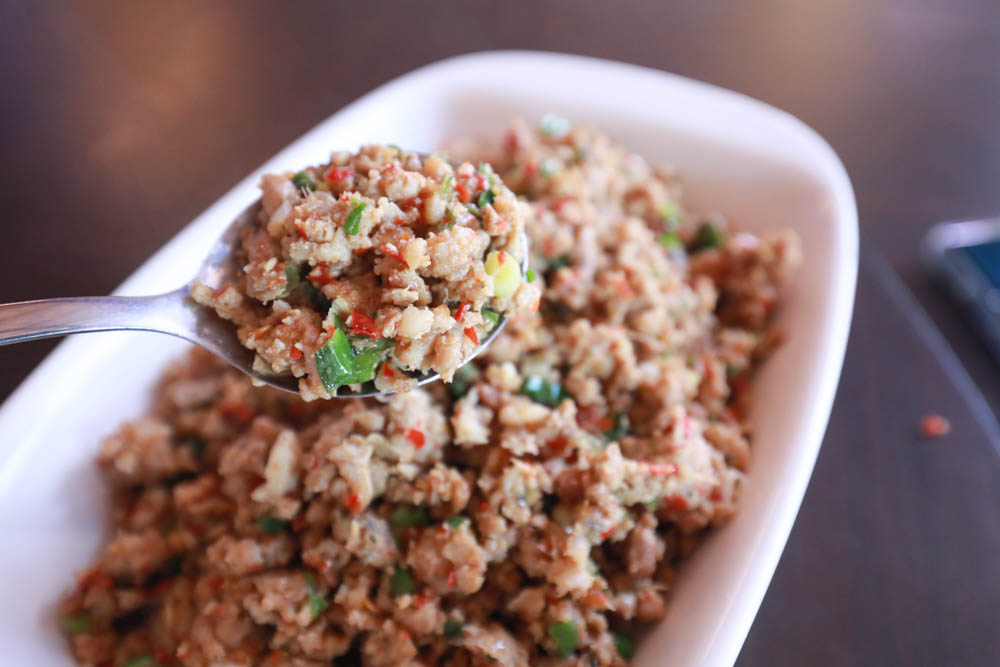 清境瑪格麗特紫屋餐廳｜清境景觀餐廳、南投清境美食、雲南擺夷風味特色合菜、金牌烤雞、套餐