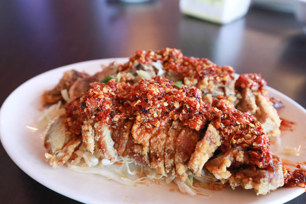 清境瑪格麗特紫屋餐廳｜清境景觀餐廳、南投清境美食、雲南擺夷風味特色合菜、金牌烤雞、套餐