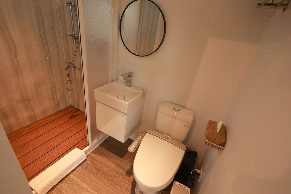 苗栗銅鑼｜紫鳶山城- 覓境莊園。寵物友善民宿、群山繚繞、竹林秘境中的絕美莊園、日式奢華露營小屋