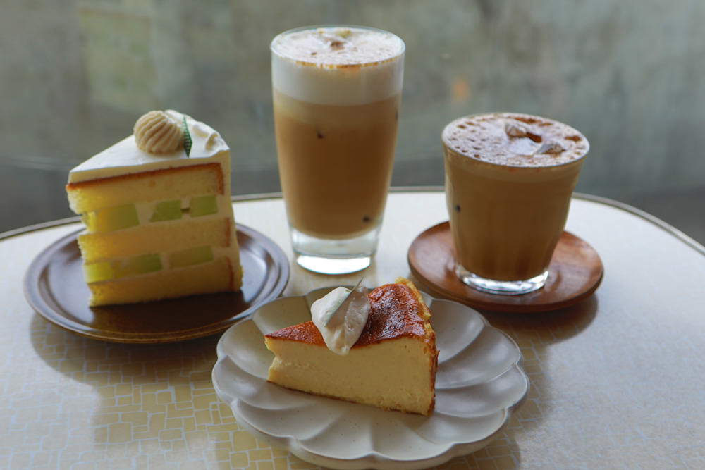 新店美食｜綠河Green River Roastery。寵物友善餐廳、新店碧潭咖啡廳、老宅咖啡廳、小京都咖啡館