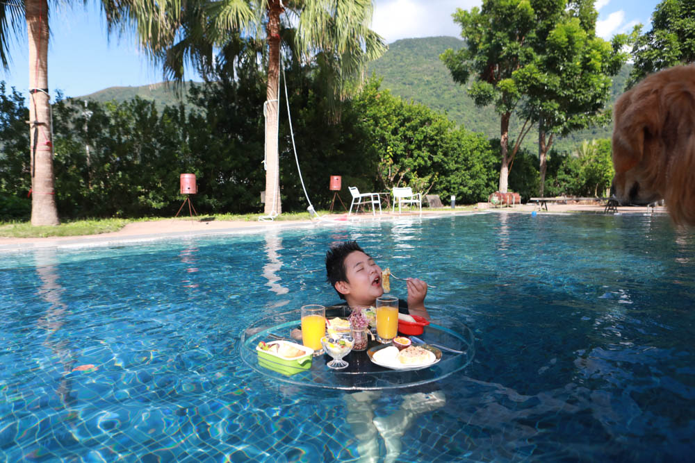 花蓮翠山莊villa包棟民宿|花蓮吉安包棟泳池民宿推薦、花蓮寵物友善民宿、豪華大別墅、泳池畔餐桌、大草皮、漂浮早餐 - 第80張圖 花蓮翠山莊villa包棟民宿|花蓮吉安包棟泳池民宿推薦、花蓮寵物友善民宿、豪華大別墅、泳池畔餐桌、大草皮、漂浮早餐