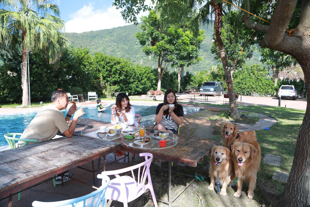 花蓮翠山莊villa包棟民宿|花蓮吉安包棟泳池民宿推薦、花蓮寵物友善民宿、豪華大別墅、泳池畔餐桌、大草皮、漂浮早餐 - 第81張圖 花蓮翠山莊villa包棟民宿|花蓮吉安包棟泳池民宿推薦、花蓮寵物友善民宿、豪華大別墅、泳池畔餐桌、大草皮、漂浮早餐