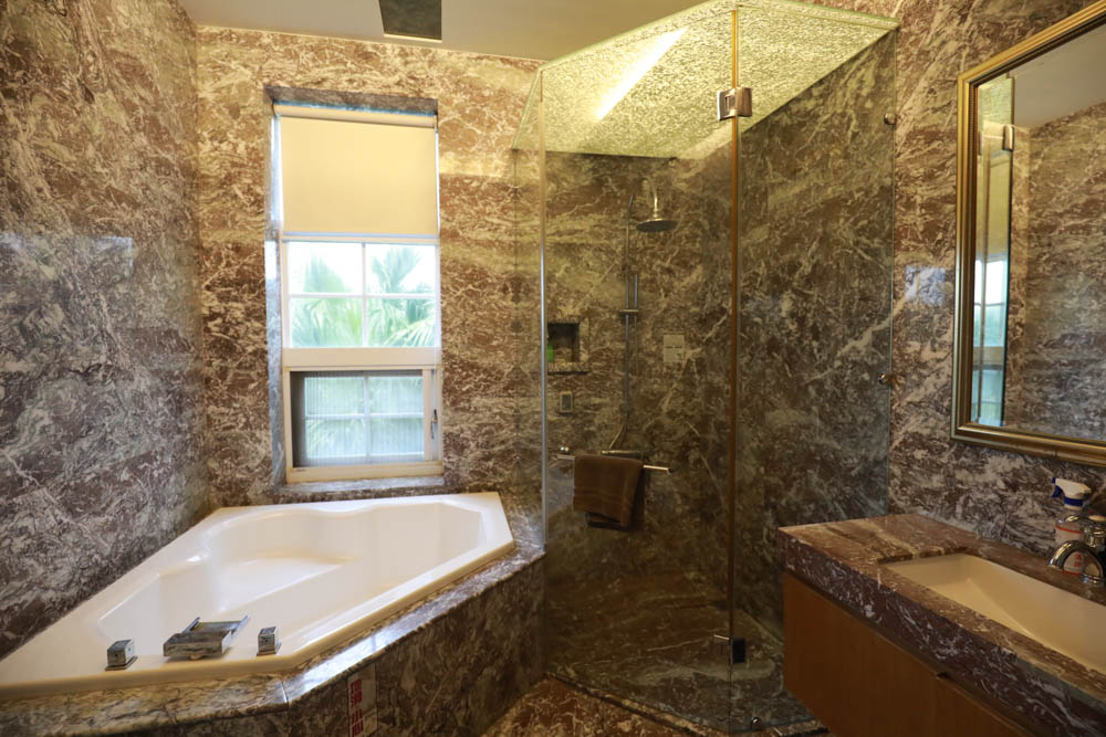 花蓮翠山莊villa包棟民宿|花蓮吉安包棟泳池民宿推薦、花蓮寵物友善民宿、豪華大別墅、泳池畔餐桌、大草皮、漂浮早餐 - 第20張圖 花蓮翠山莊villa包棟民宿|花蓮吉安包棟泳池民宿推薦、花蓮寵物友善民宿、豪華大別墅、泳池畔餐桌、大草皮、漂浮早餐