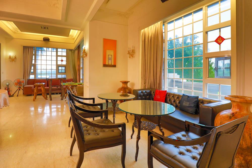 花蓮翠山莊villa包棟民宿|花蓮吉安包棟泳池民宿推薦、花蓮寵物友善民宿、豪華大別墅、泳池畔餐桌、大草皮、漂浮早餐 - 第9張圖 花蓮翠山莊villa包棟民宿|花蓮吉安包棟泳池民宿推薦、花蓮寵物友善民宿、豪華大別墅、泳池畔餐桌、大草皮、漂浮早餐