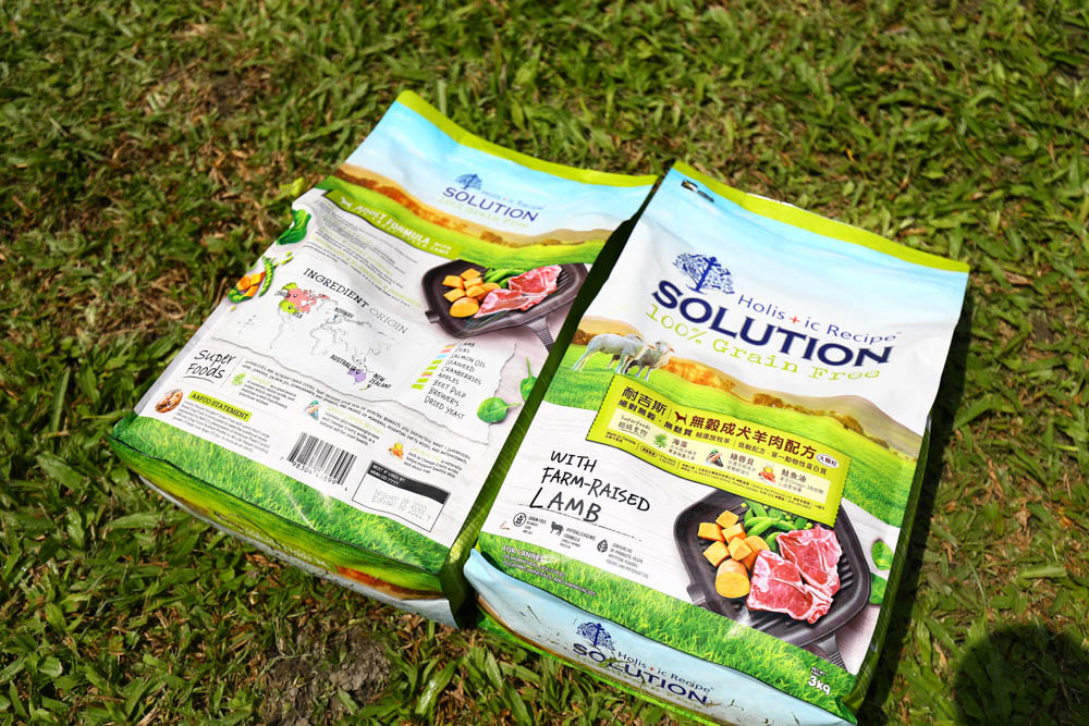 寵物飼料推薦｜耐吉斯超級無穀系列成犬羊肉配方大顆粒。嚴選紐澳放牧羊、低敏、單一動物性蛋白質來源、100%完全無穀