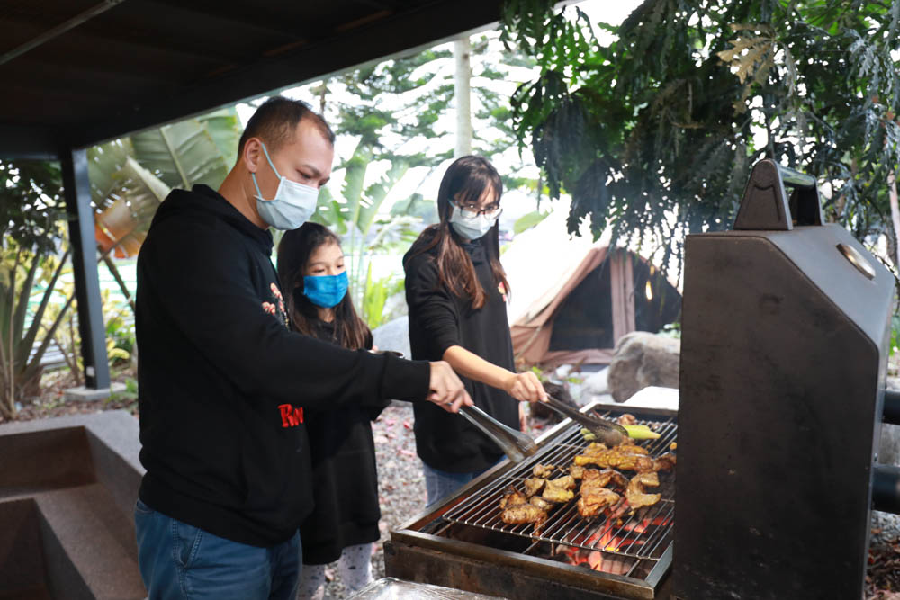 苗栗懶人露營｜自然圈農場。一泊二食豪華露營、免搭帳奢華露營、寵物友善帳篷、溫泉泡湯、農遊體驗