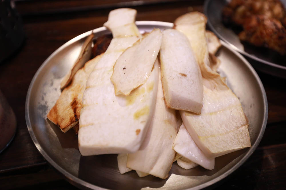 苗栗懶人露營｜自然圈農場。一泊二食豪華露營、免搭帳奢華露營、寵物友善帳篷、溫泉泡湯、農遊體驗