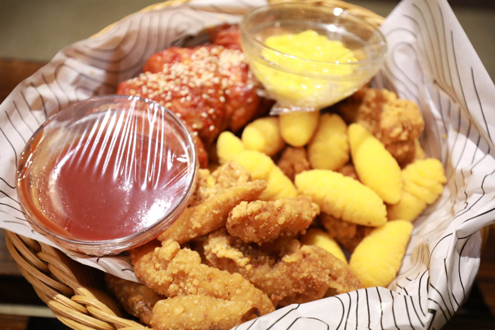 苗栗懶人露營｜自然圈農場。一泊二食豪華露營、免搭帳奢華露營、寵物友善帳篷、溫泉泡湯、農遊體驗