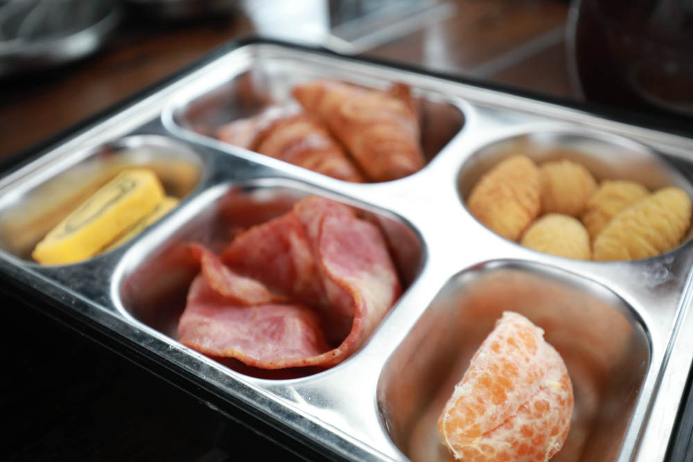 苗栗懶人露營｜自然圈農場。一泊二食豪華露營、免搭帳奢華露營、寵物友善帳篷、溫泉泡湯、農遊體驗