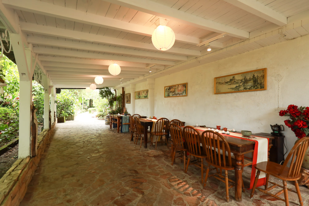 宜蘭冬山民宿｜芯園我的夢中城堡。歐洲童話風情溜滑梯民宿、寵物友善民宿、童話故事城堡民宿