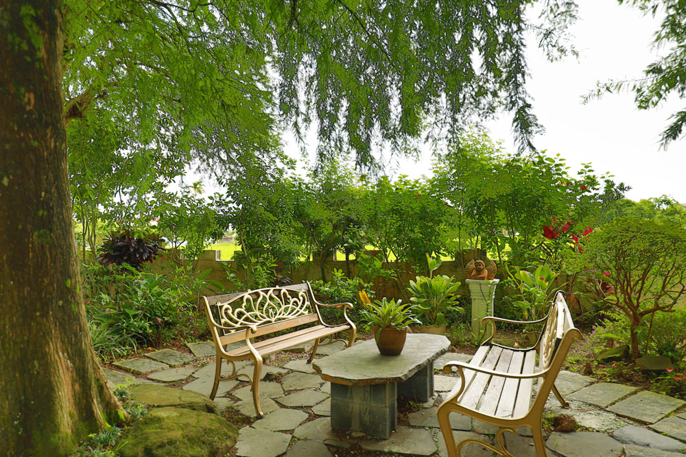 宜蘭冬山民宿｜芯園我的夢中城堡。歐洲童話風情溜滑梯民宿、寵物友善民宿、童話故事城堡民宿