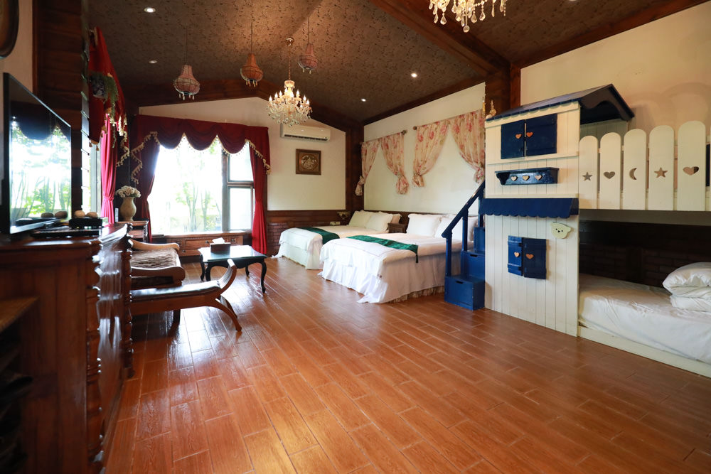 宜蘭冬山民宿｜芯園我的夢中城堡。歐洲童話風情溜滑梯民宿、寵物友善民宿、童話故事城堡民宿