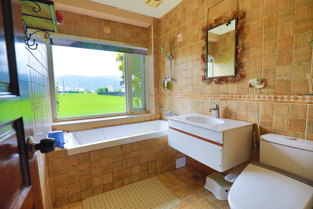 宜蘭冬山民宿｜芯園我的夢中城堡。歐洲童話風情溜滑梯民宿、寵物友善民宿、童話故事城堡民宿