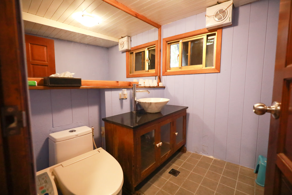 宜蘭冬山民宿｜芯園我的夢中城堡。歐洲童話風情溜滑梯民宿、寵物友善民宿、童話故事城堡民宿