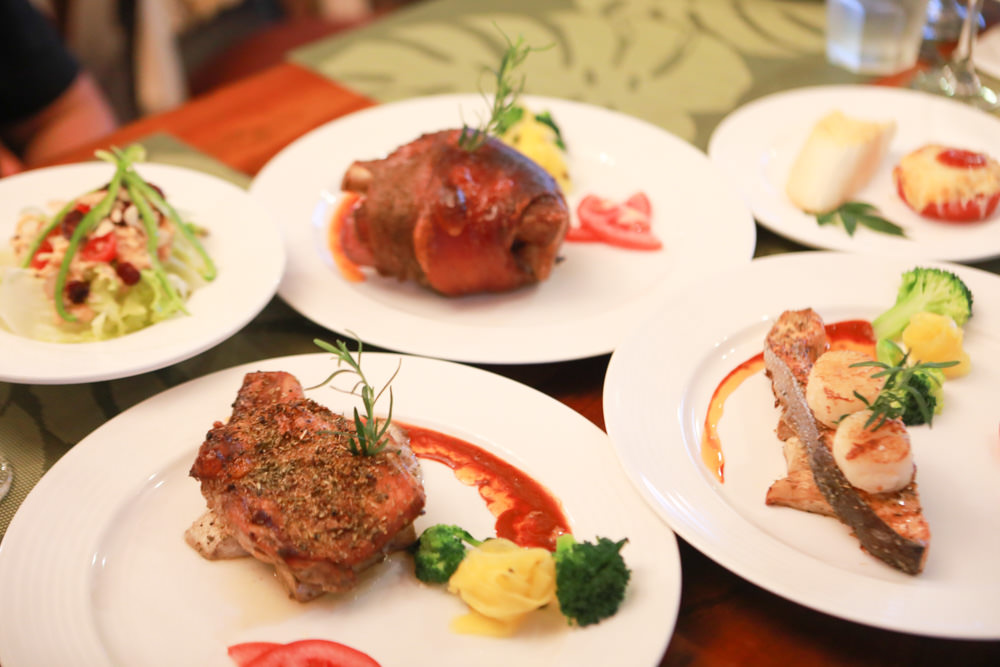 宜蘭冬山民宿｜芯園我的夢中城堡。歐洲童話風情溜滑梯民宿、寵物友善民宿、童話故事城堡民宿