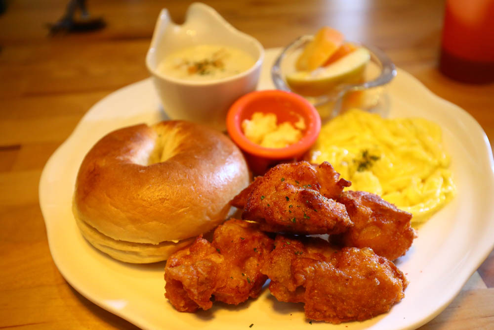 花蓮美食|木宅波米(Pomme波米咖啡館)。老宅咖啡廳、老木屋早午餐、寵物友善餐廳、手工貝果、飲料暢飲! - 第11張圖 花蓮美食|木宅波米(Pomme波米咖啡館)。老宅咖啡廳、老木屋早午餐、寵物友善餐廳、手工貝果、飲料暢飲!