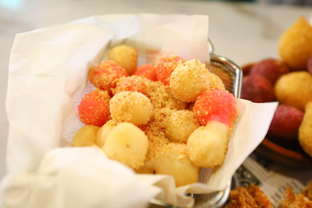 花蓮美食｜瑞樂絲Relax複合式餐飲 。早午晚餐、炒泡麵、火鍋、漢堡、寵物友善餐廳