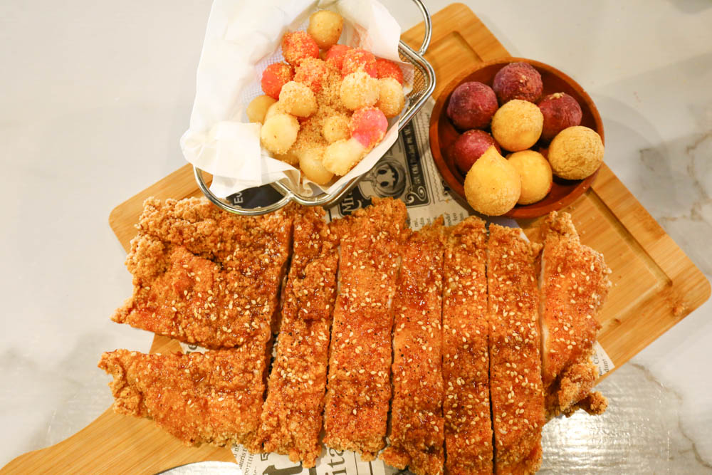 花蓮美食｜瑞樂絲Relax複合式餐飲 。早午晚餐、炒泡麵、火鍋、漢堡、寵物友善餐廳