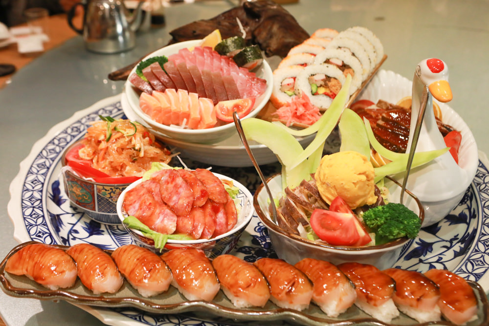 花蓮美食｜賴桑壽司屋。讓人歎為觀止的無菜單料理、寵物友善餐廳、寬敞舒適包廂、生猛海鮮、日本料理