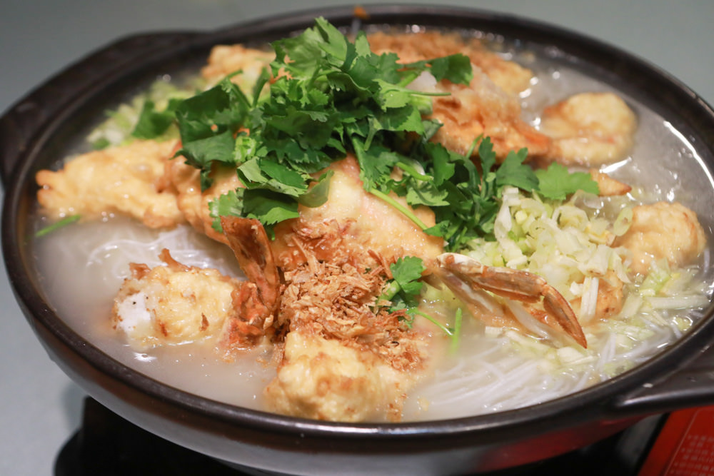 花蓮美食｜賴桑壽司屋。讓人歎為觀止的無菜單料理、寵物友善餐廳、寬敞舒適包廂、生猛海鮮、日本料理