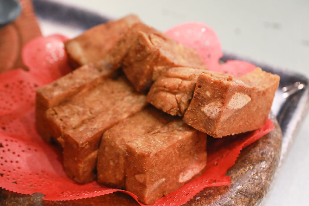 花蓮美食｜賴桑壽司屋。讓人歎為觀止的無菜單料理、寵物友善餐廳、寬敞舒適包廂、生猛海鮮、日本料理
