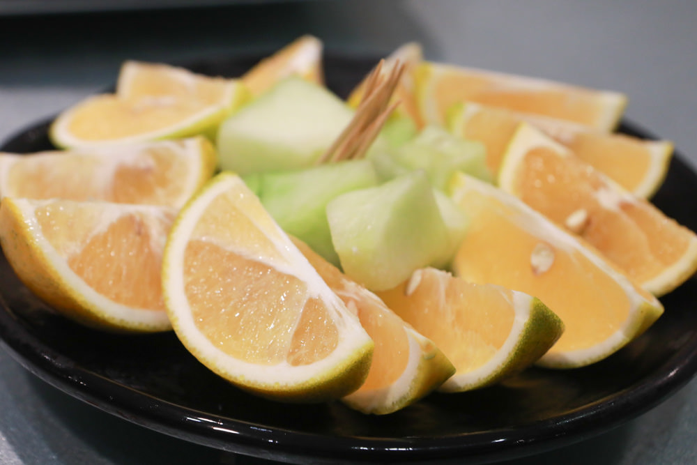 花蓮美食｜賴桑壽司屋。讓人歎為觀止的無菜單料理、寵物友善餐廳、寬敞舒適包廂、生猛海鮮、日本料理