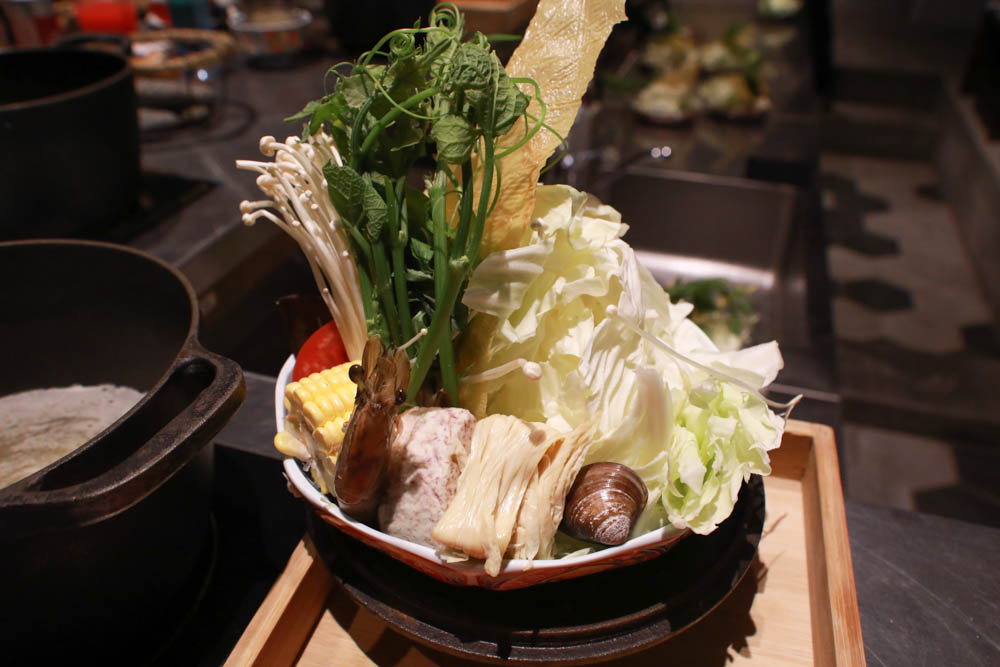 花蓮美食｜漁場鍋物三代目。花蓮縣新城鄉東昌定置漁場旁、當日現撈新鮮漁貨、花蓮寵物友善餐廳