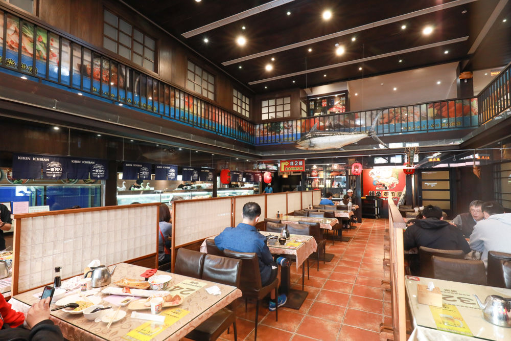 花蓮美食｜賴桑壽司屋。讓人歎為觀止的無菜單料理、寵物友善餐廳、寬敞舒適包廂、生猛海鮮、日本料理