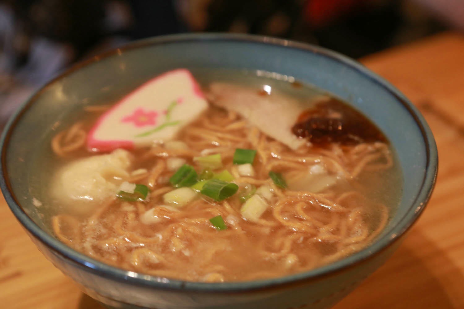 花蓮美食｜平行時空小茶室。老屋咖啡廳、花蓮寵物友善餐廳、復古泡沫紅茶茶舖、懷舊簡餐料理