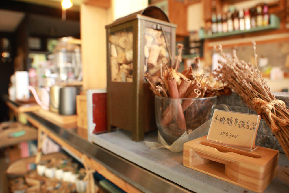 苗栗竹南美食｜小木匠Little Carpenter。寵物友善餐廳、豐富多元化早午餐、異國料理、輕食燉飯