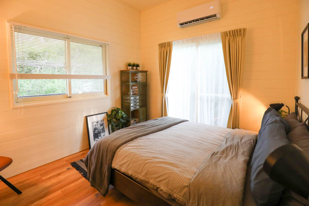 苗栗苑裡｜浩克森林小屋。寵物友善民宿、隱藏在森林中的秘境小木屋、好客八號穀倉小屋