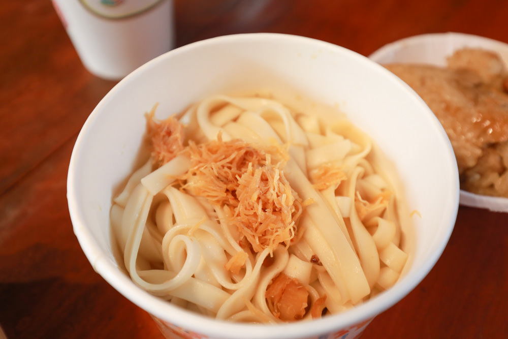 苗栗頭份傳統美食｜蘆竹湳古厝的灶腳。寵物友善餐廳、三合院吃古早味料理、台灣傳統古玩技藝體驗