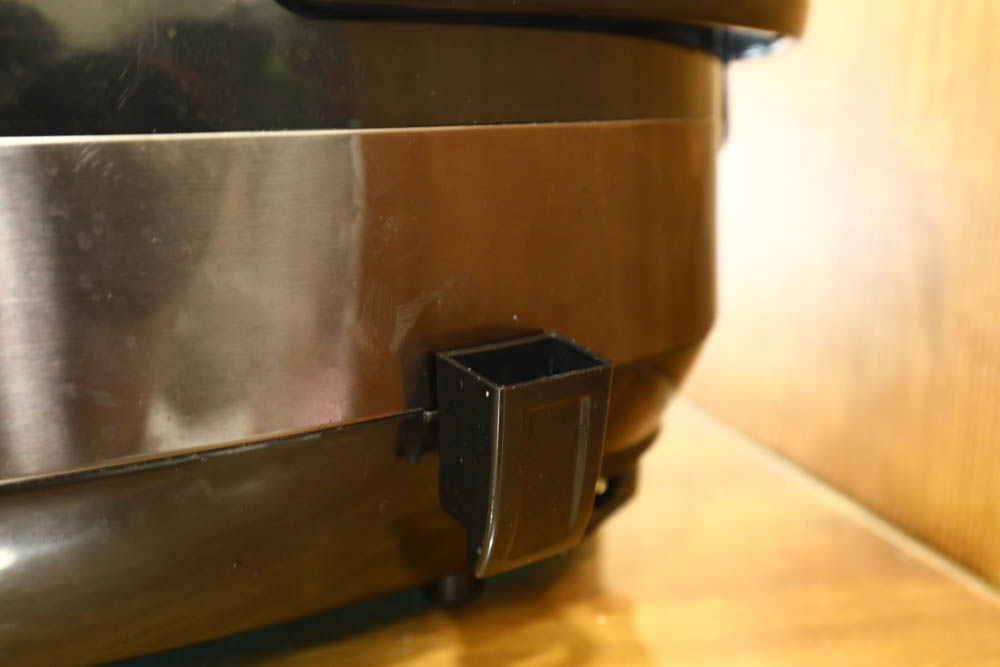 SANSUI山水智能萬用鍋SRC-H58，完勝電子鍋！開蓋熱炒煎烤、舒肥料理、高溫燉煮、蒸煮熬煮、麵糰發酵