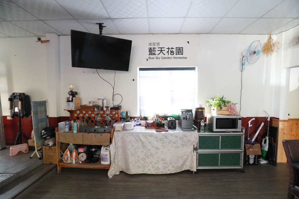 南投清境民宿推薦｜境星雲－藍天花園歐式景觀木屋、清境寵物友善民宿、博望新村入口處！