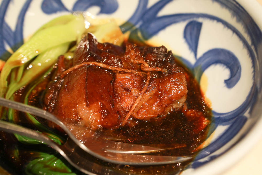 墾丁恆春美食｜虎炊稻Höo Triptown臺菜沙龍。寵物友善、充滿異國風情的中式料理、東坡肉必點！！