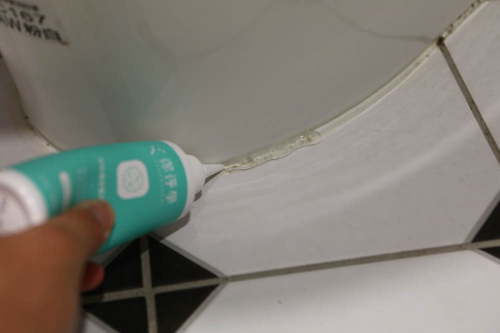 浴室廚房居家清潔|潔淨學矽利康除霉凝膠、玻璃除垢泡沫。矽利康去霉好幫手,水垢髒污清潔溜溜 - 第6張圖 浴室廚房居家清潔|潔淨學矽利康除霉凝膠、玻璃除垢泡沫。矽利康去霉好幫手,水垢髒污清潔溜溜