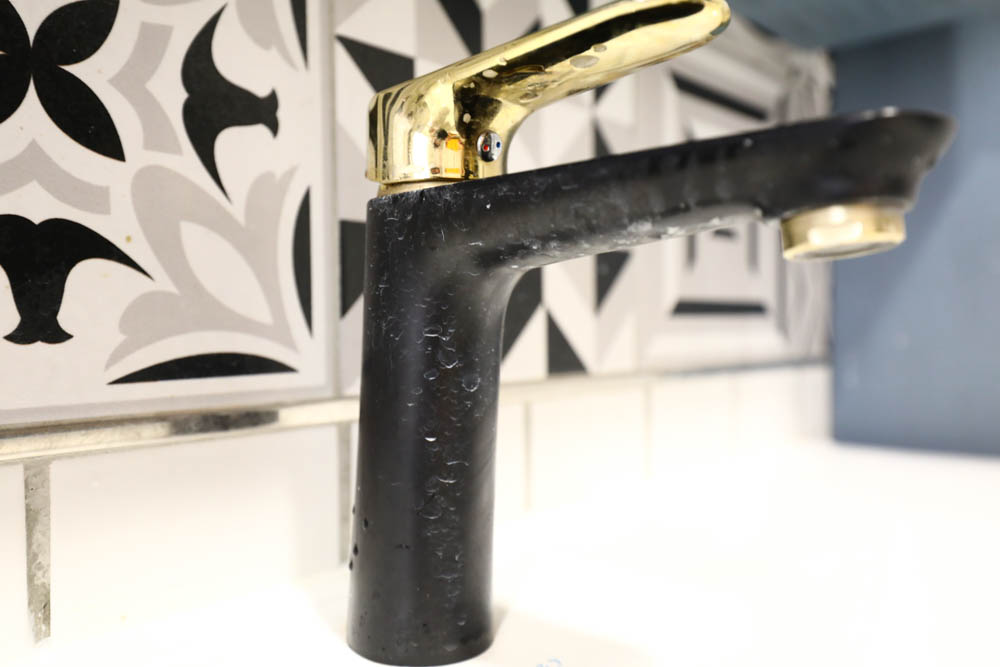 浴室廚房居家清潔|潔淨學矽利康除霉凝膠、玻璃除垢泡沫。矽利康去霉好幫手,水垢髒污清潔溜溜 - 第23張圖 浴室廚房居家清潔|潔淨學矽利康除霉凝膠、玻璃除垢泡沫。矽利康去霉好幫手,水垢髒污清潔溜溜