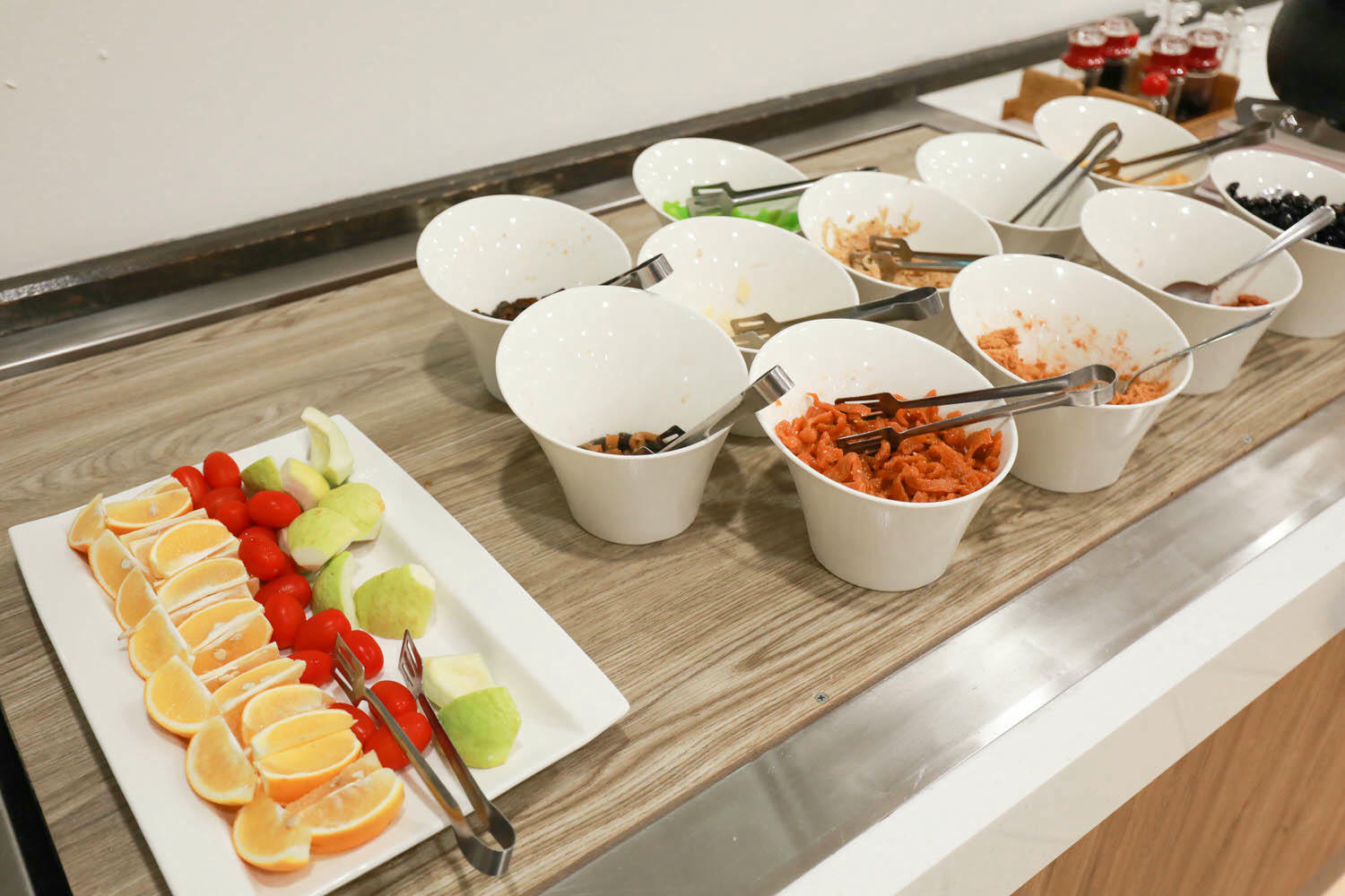 南投清境｜見晴花園渡假山莊。清境寵物友善民宿、星空樓中樓帳篷、懶人豪華露營、露營車、一泊三食