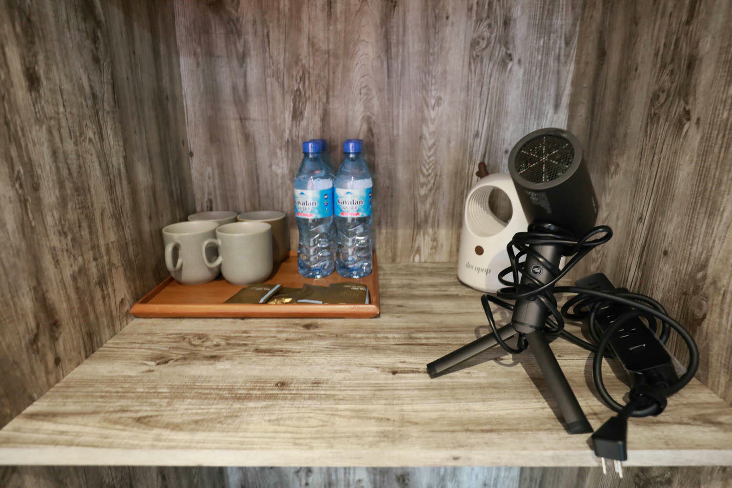 南投清境｜見晴花園渡假山莊。清境寵物友善民宿、星空樓中樓帳篷、懶人豪華露營、露營車、一泊三食