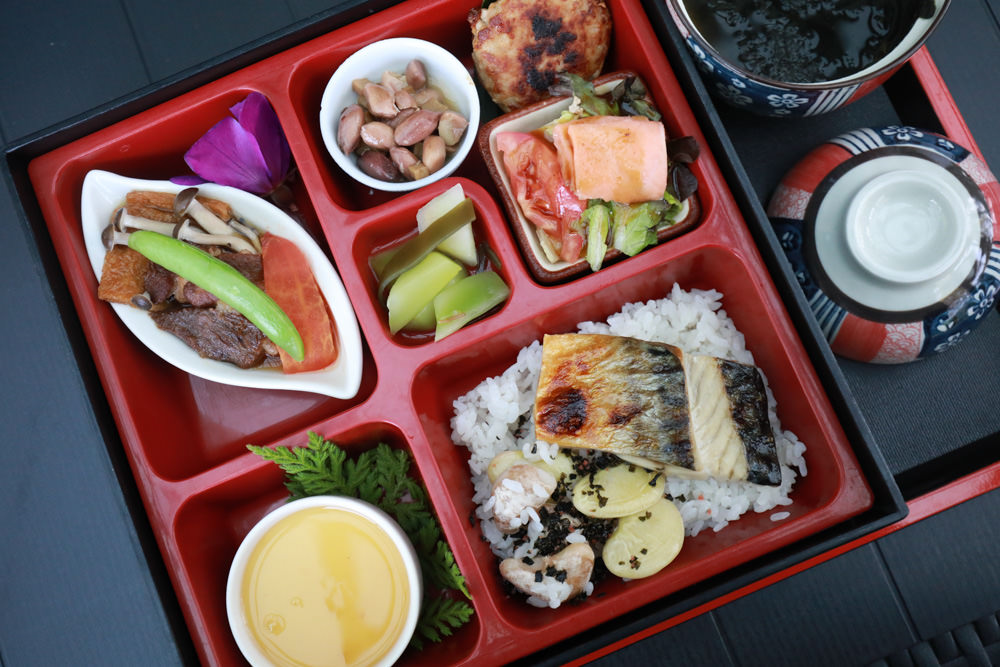 新北烏來溫泉住宿｜烏來足立司拉Sla Ulay溫泉會館、梯田溫泉背包客旅店、寵物友善飯店民宿、房間私人湯屋