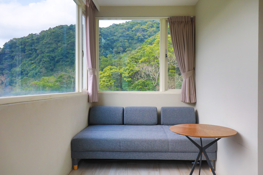 新北烏來溫泉住宿｜烏來足立司拉Sla Ulay溫泉會館、梯田溫泉背包客旅店、寵物友善飯店民宿、房間私人湯屋