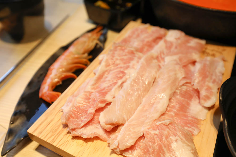 中永和美食|野人SHABU火鍋中和店、野人Shabu 冷藏/熟成高級肉專門中和。寵物友善餐廳 - 第19張圖 中永和美食|野人SHABU火鍋中和店、野人Shabu 冷藏/熟成高級肉專門中和。寵物友善餐廳