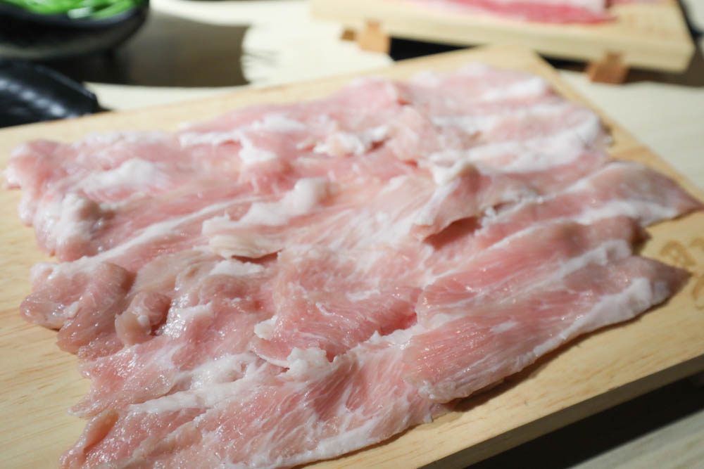 中永和美食|野人SHABU火鍋中和店、野人Shabu 冷藏/熟成高級肉專門中和。寵物友善餐廳 - 第23張圖 中永和美食|野人SHABU火鍋中和店、野人Shabu 冷藏/熟成高級肉專門中和。寵物友善餐廳