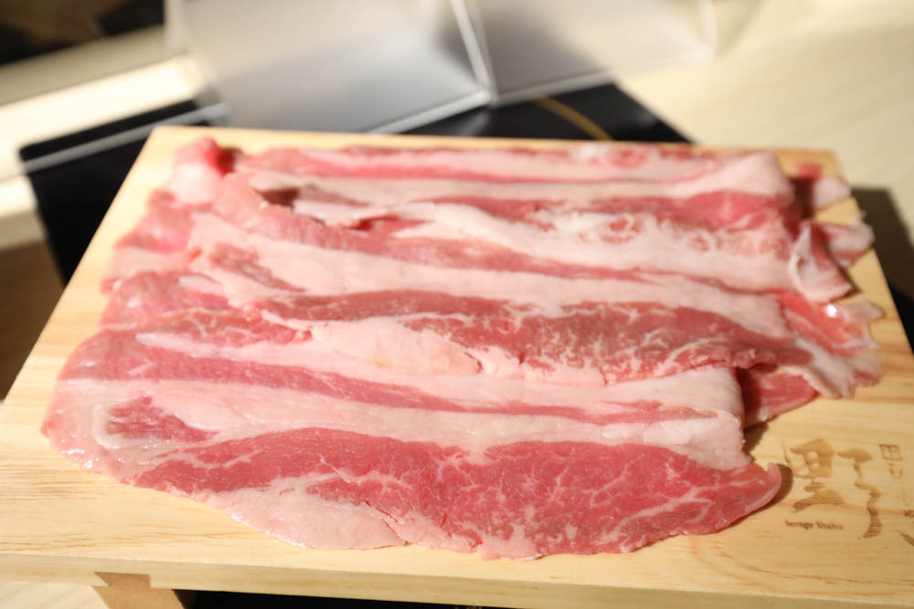 中永和美食|野人SHABU火鍋中和店、野人Shabu 冷藏/熟成高級肉專門中和。寵物友善餐廳 - 第24張圖 中永和美食|野人SHABU火鍋中和店、野人Shabu 冷藏/熟成高級肉專門中和。寵物友善餐廳