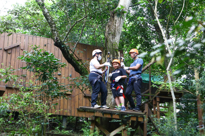 花蓮特色活動|野猴子探險森林。化身泰山攀上樹冠層探險、飛躍叢林、挑戰多條空中滑索吊橋超刺激! - 第10張圖 花蓮特色活動|野猴子探險森林。化身泰山攀上樹冠層探險、飛躍叢林、挑戰多條空中滑索吊橋超刺激!
